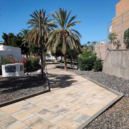 Grazioso In Americas 아파트 플라야데라스아메리카스